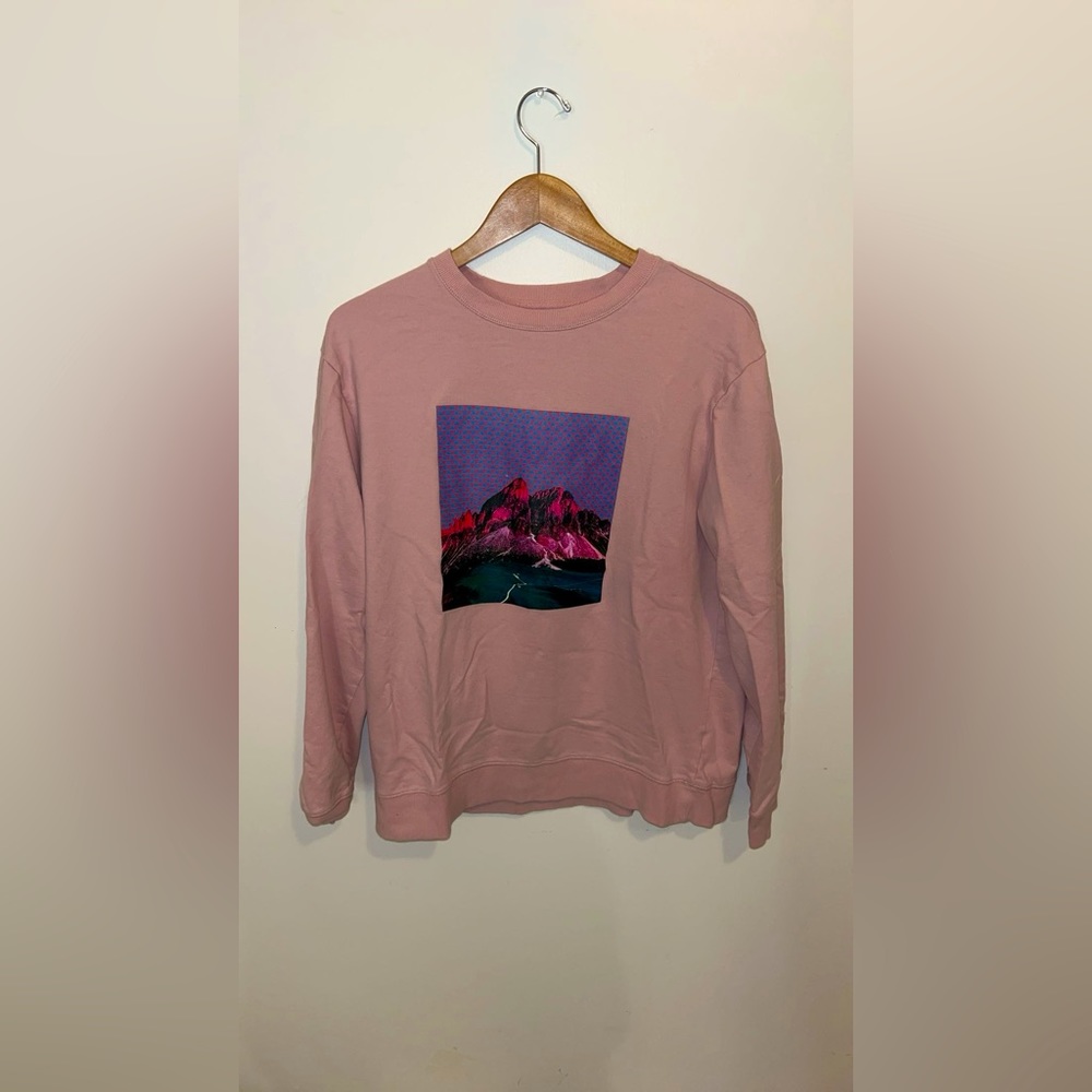 Graphic Crewneck Sweatshirt